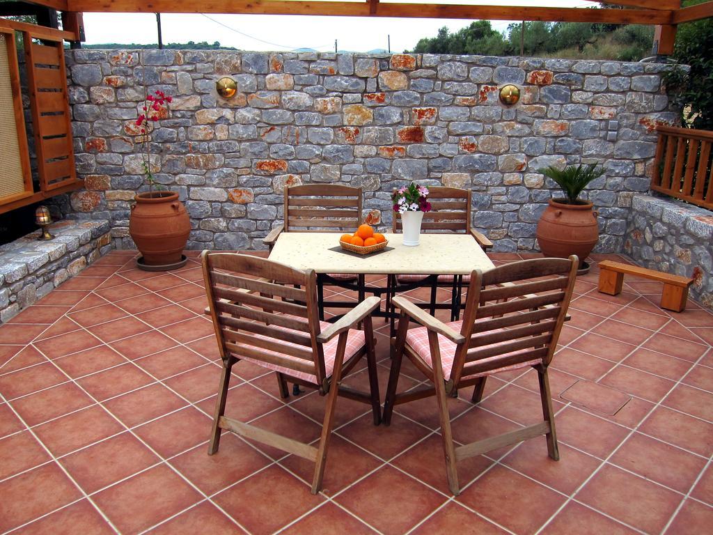 Estia Holiday Gythio Exterior foto