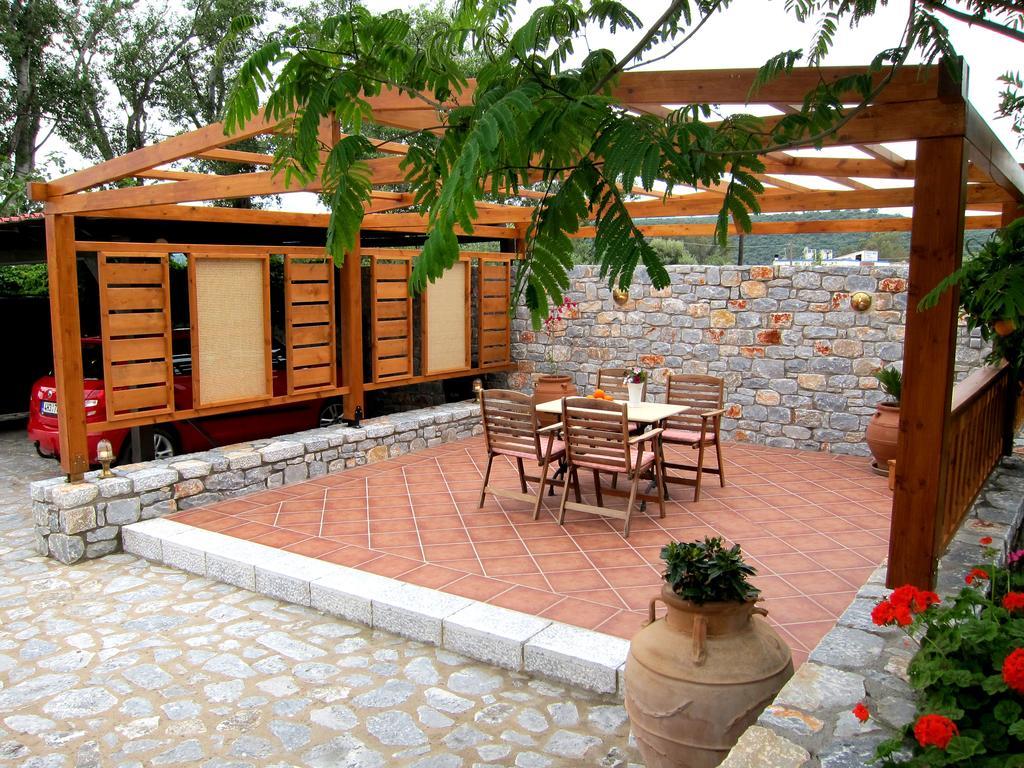 Estia Holiday Gythio Exterior foto
