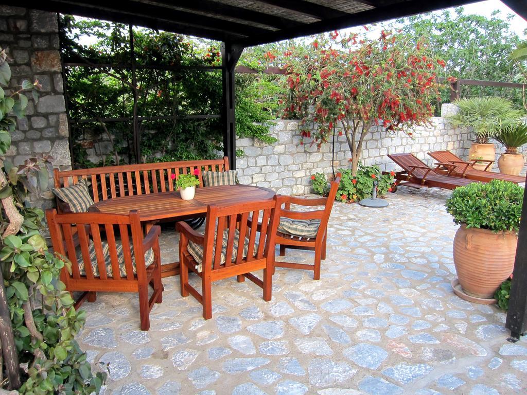 Estia Holiday Gythio Exterior foto